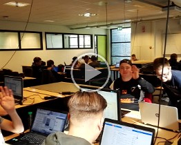 tcoc43b_november2016 Deze film is duidelijk gemaakt met toestemming van mijn leerlingen. De les was voorbereiding voor toetsen, navragen en vanalles en nog wat. hierna hadden ze...