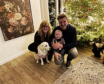 Gezinsfoto Laura van der Linden2 Laura en Peter met zoon Julian